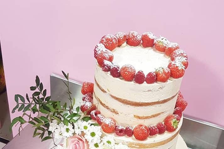 Naked cake