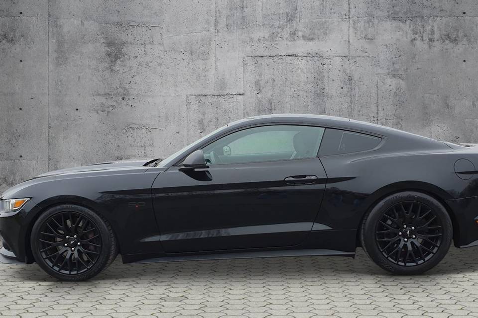 Mustang GT 421 CH