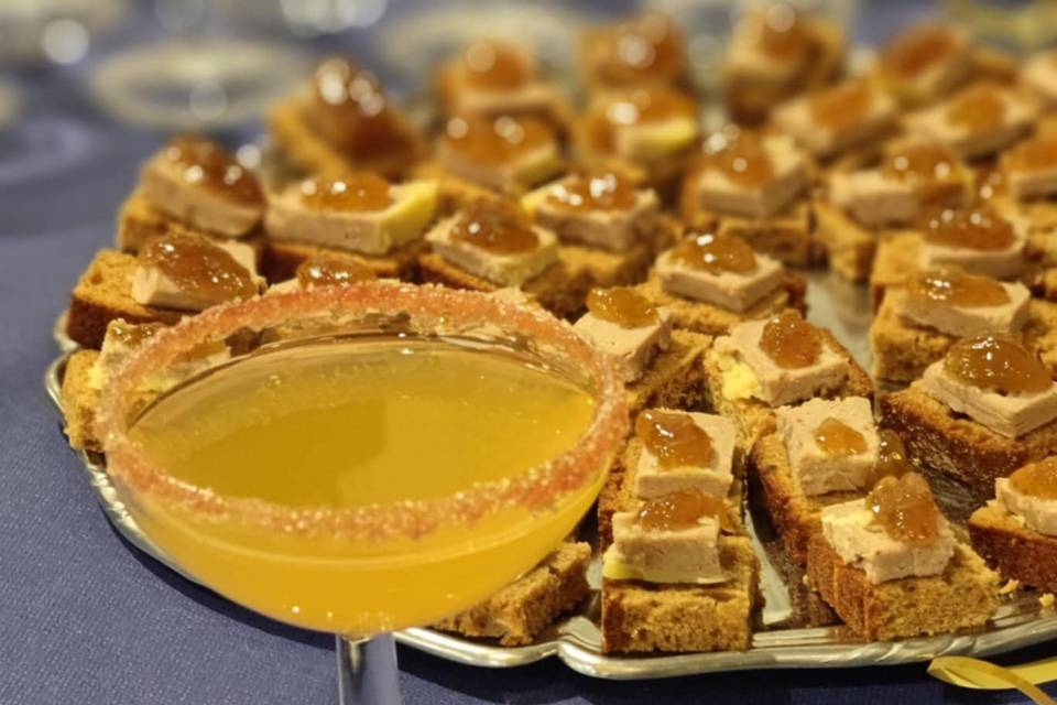 Petit hors d'oeuvre et punch