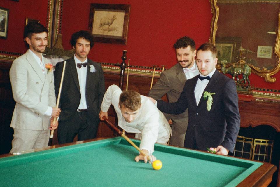 Salon billard Sénéjac