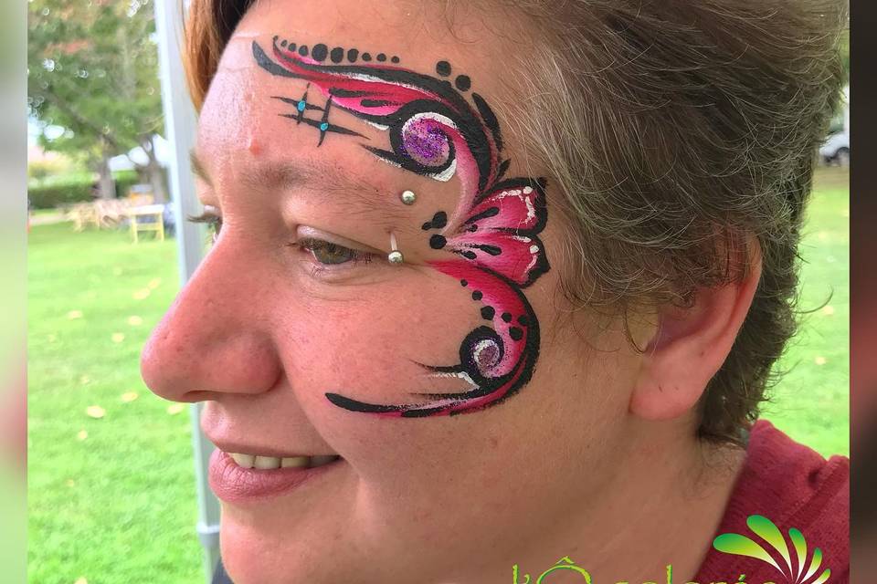 Maquillage tribal
