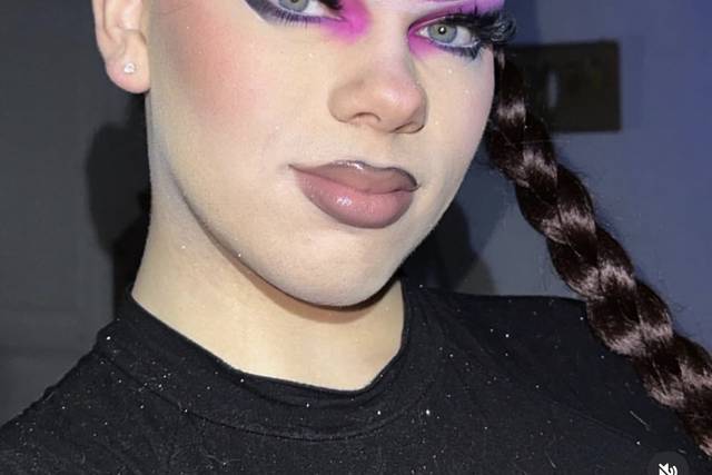 Maquillage sophistiqué artisti