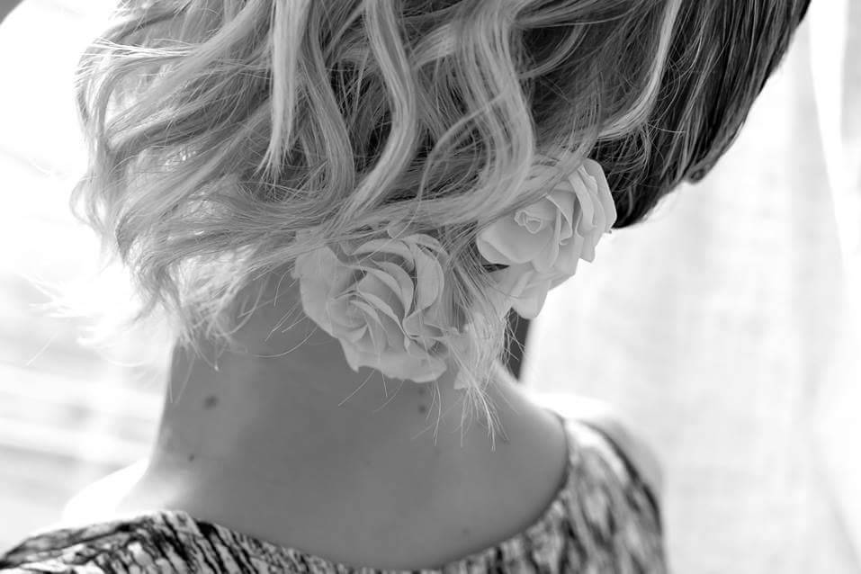 Chignon mariée cheveux court