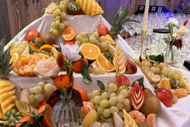 Cascade de fruit pour danser
