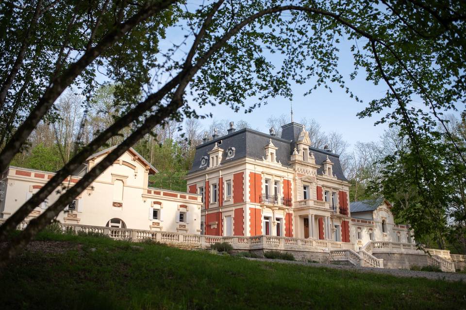 Château et ses annexes