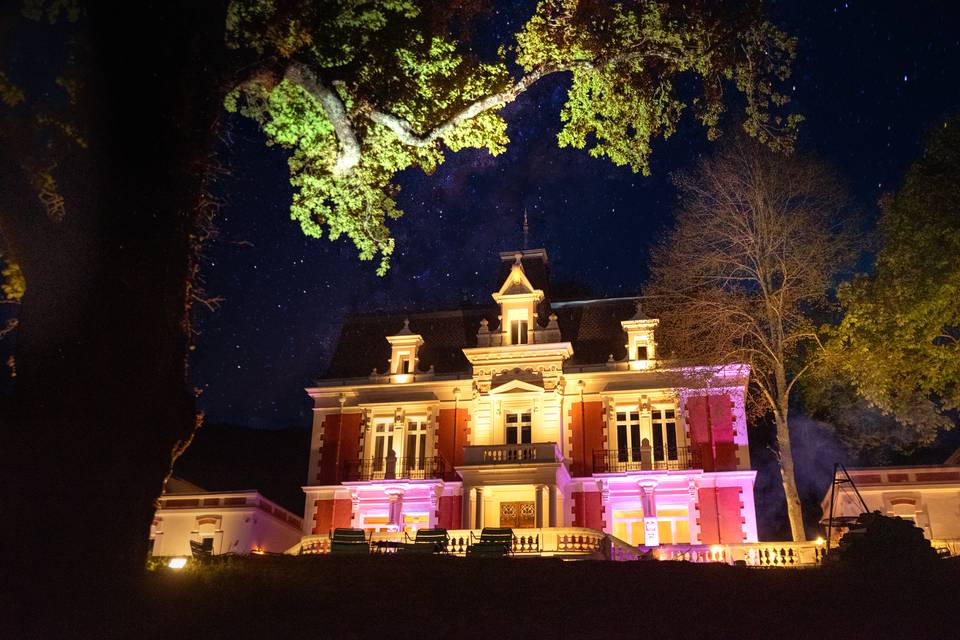 ChâteauTech by night