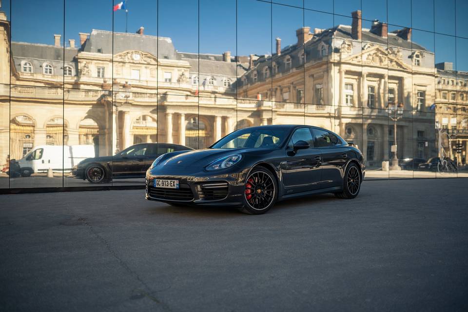 Porsche Panamera GTS