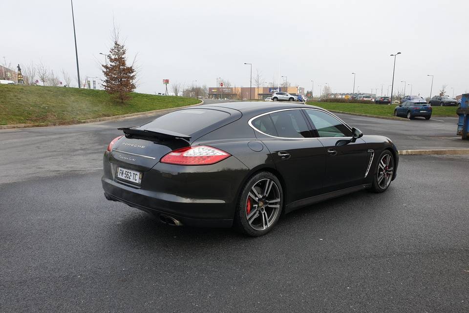 Porsche Panamera Turbo