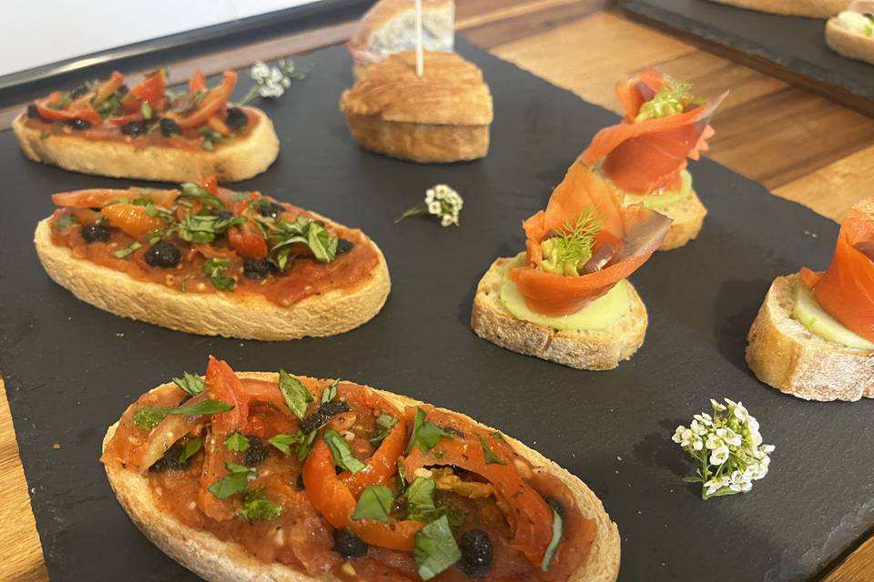 Bruschetta con tomate