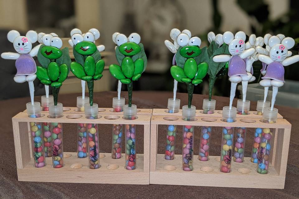 Grenouilles et Hello Kitty