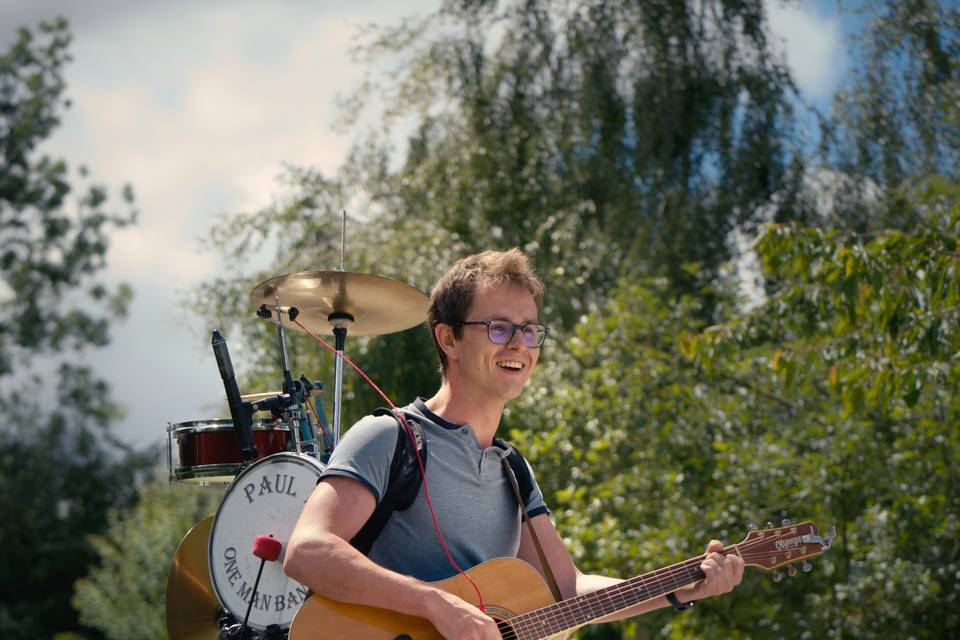 PAUL MP - ONE MAN BAND