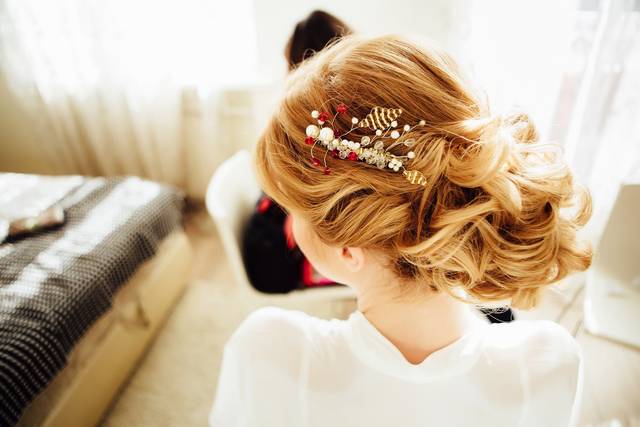 Wedding hair
