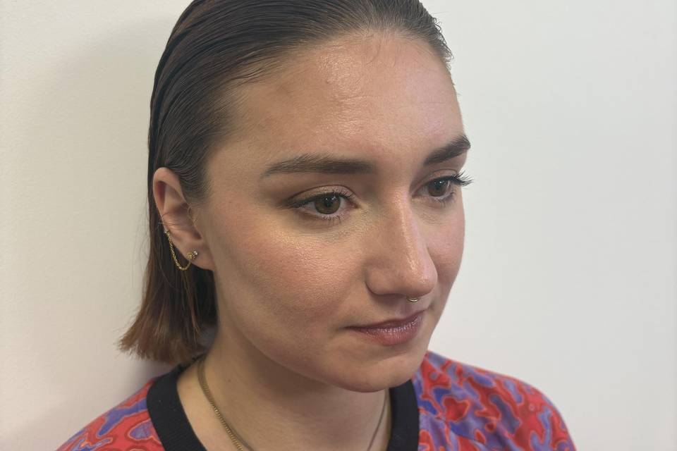 Leanie Makeup