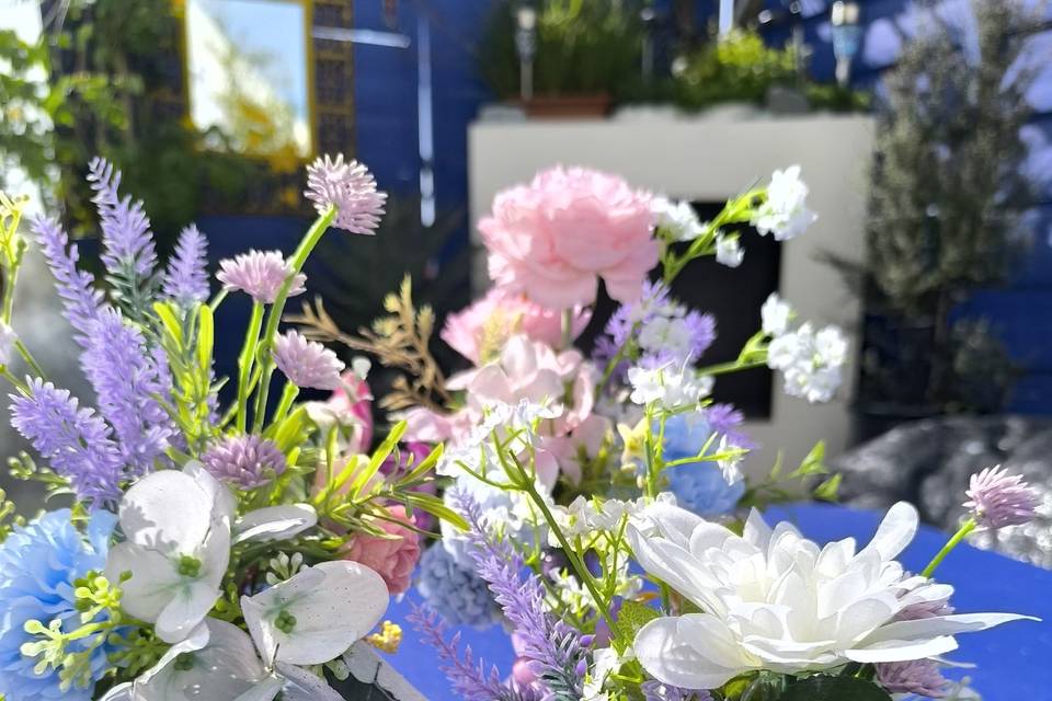 DECORATION