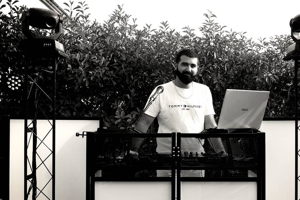 Carlos - DJ