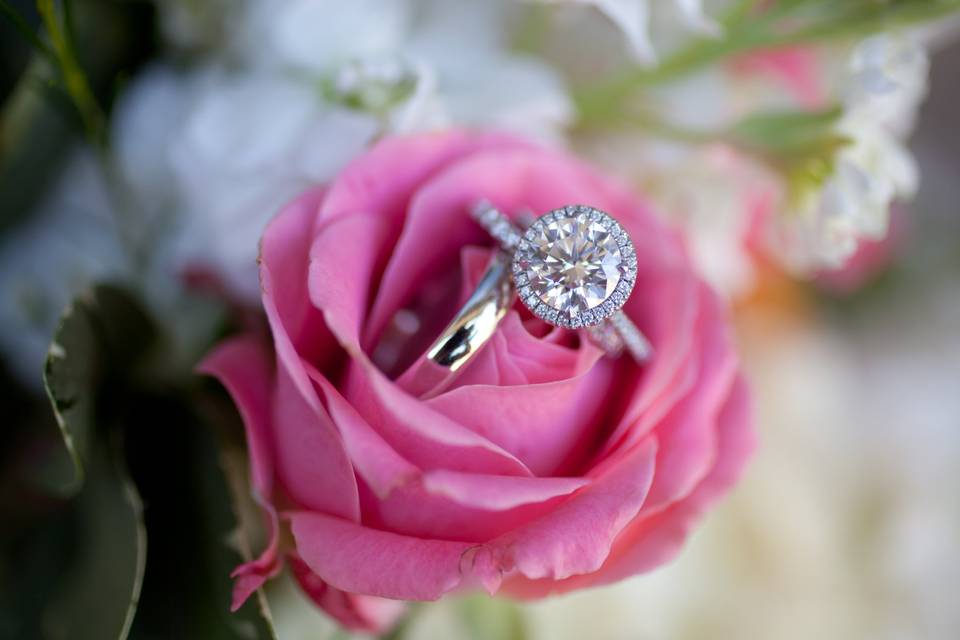 Solitaire diamant rose