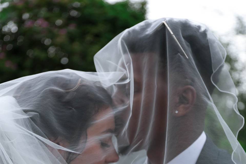 Shooting couple