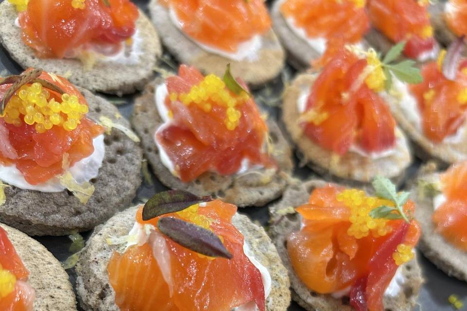 Blinis et truite gravlax