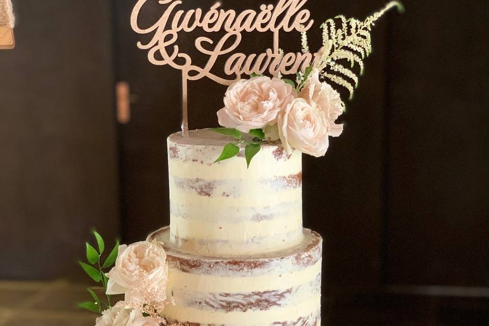 Naked cake base effet bois