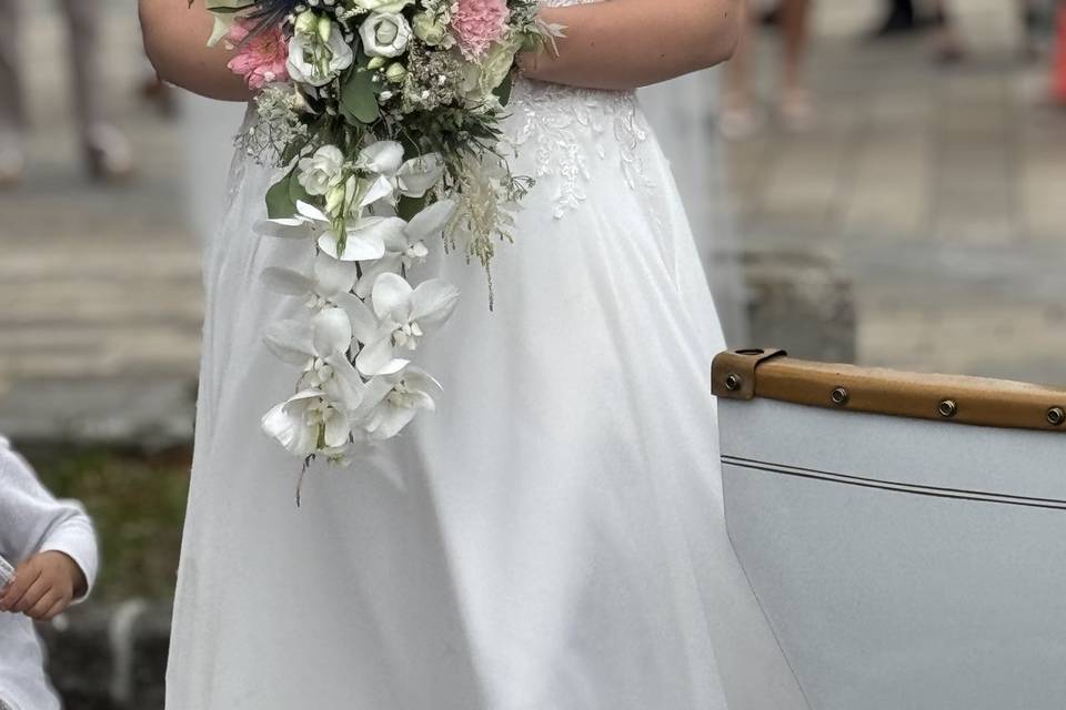 Bouquet de mariée retombant