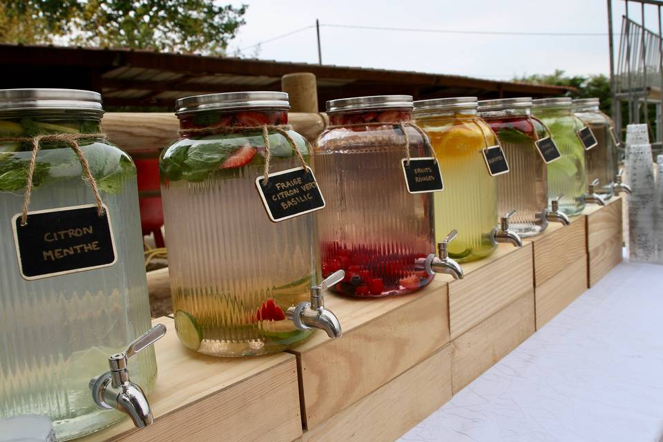 Bar à eaux aromatisées