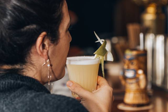 M.O Bar