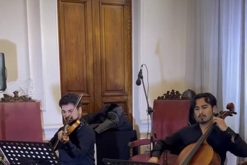 Duo à Cordes, Salle des fêtes