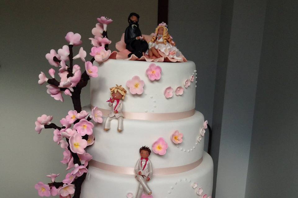 Wedding cake fleurs de cerisier