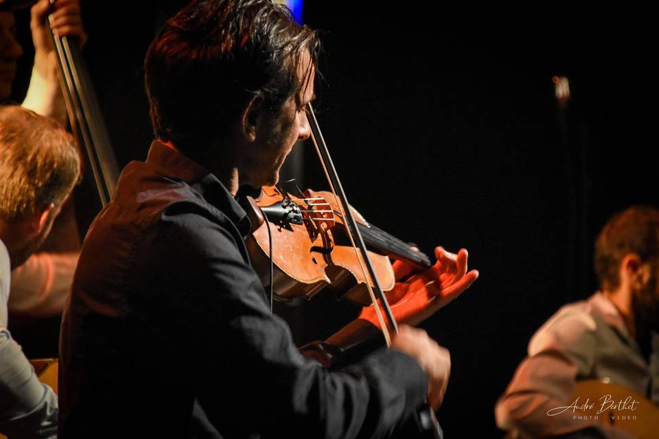 Gypsy Wedding Violon