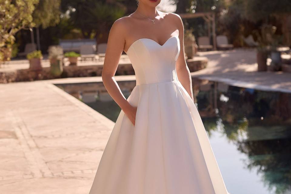 Robe princesse en mikado