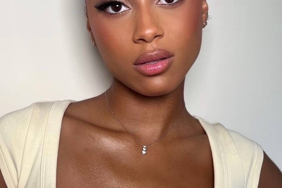 Sarah Makeup Artist