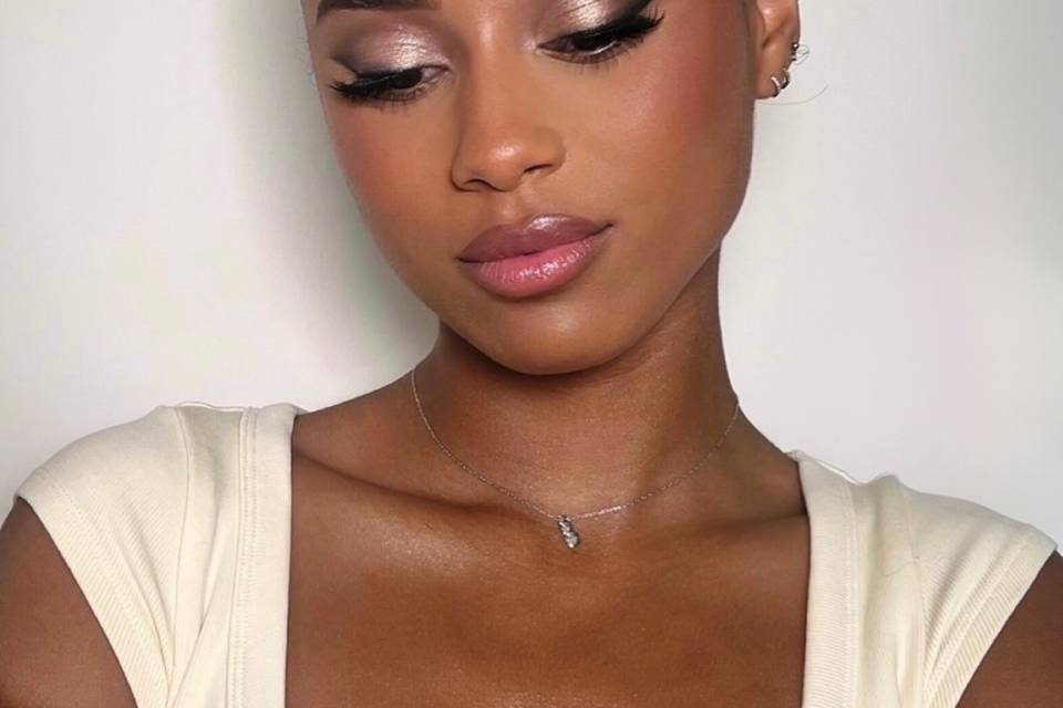 Sarah Makeup Artist