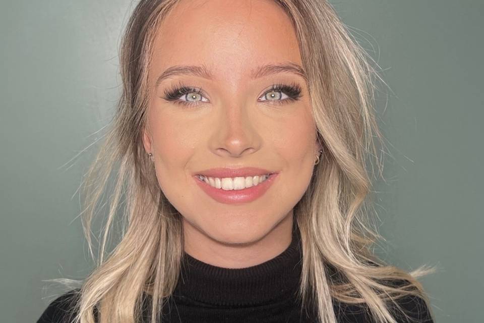Sarah Makeup Artist