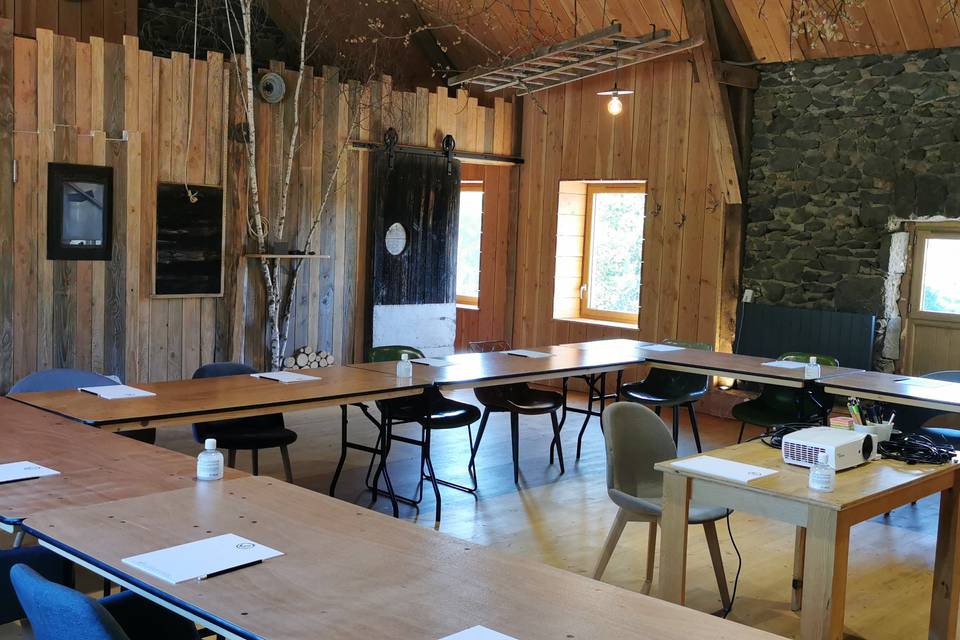 Salle 110m2 mode séminaire