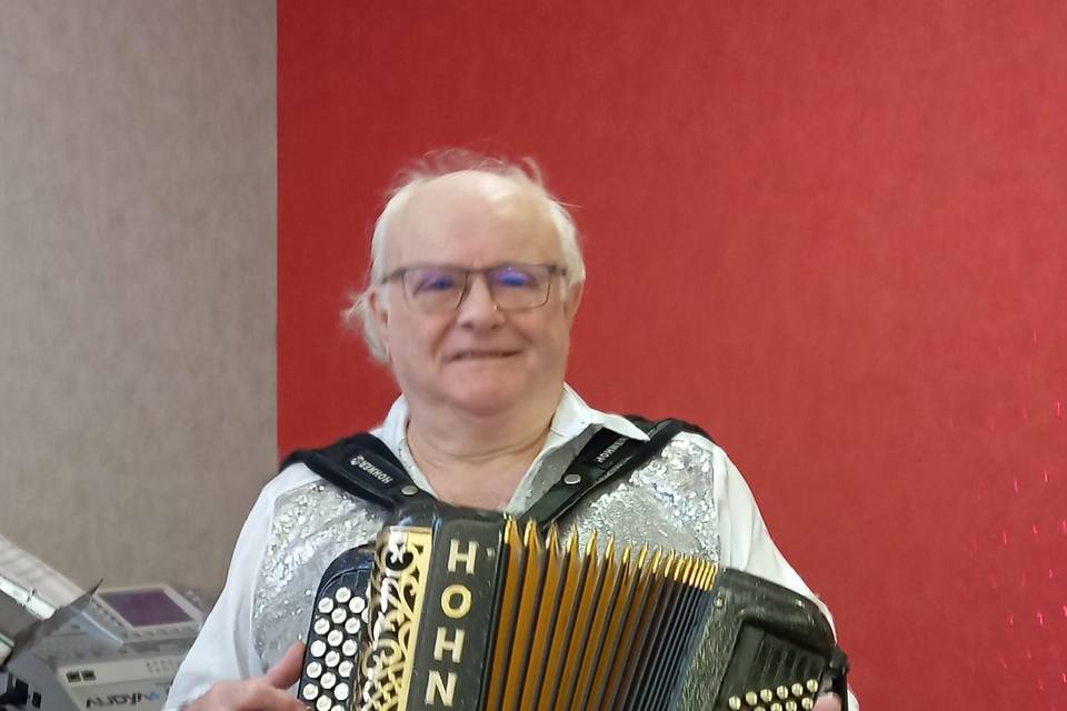 Fredo (Accordéoniste)