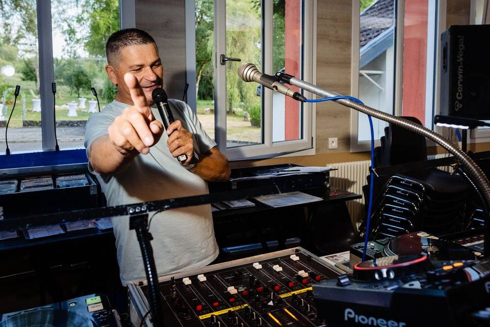 Animation Dj Mouse