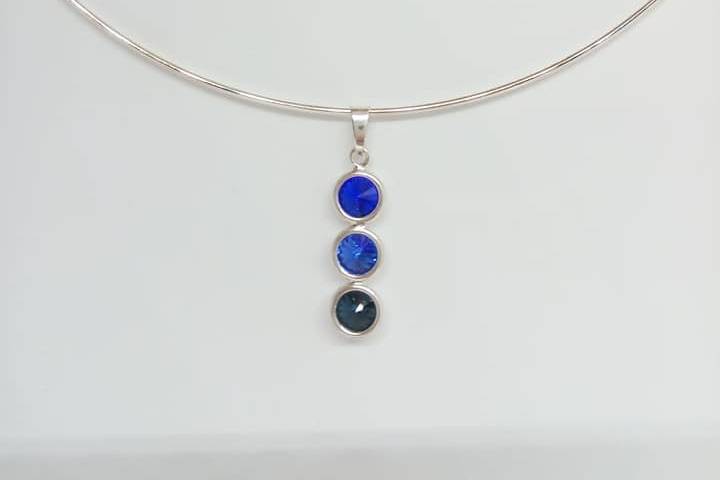 Collier cristal trio de bleus