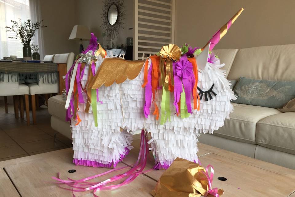 Piñata de Nathalie lakidfiesta