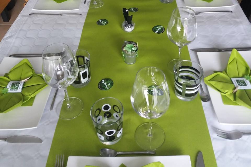 Décoration de table muguet