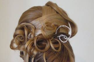 Dany Assous Hair Make-up