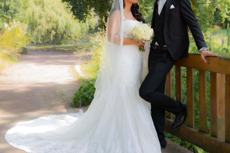 Shooting couple
