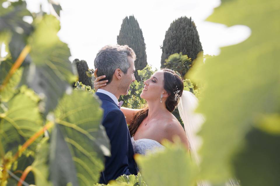 Les mariés dans les vignes