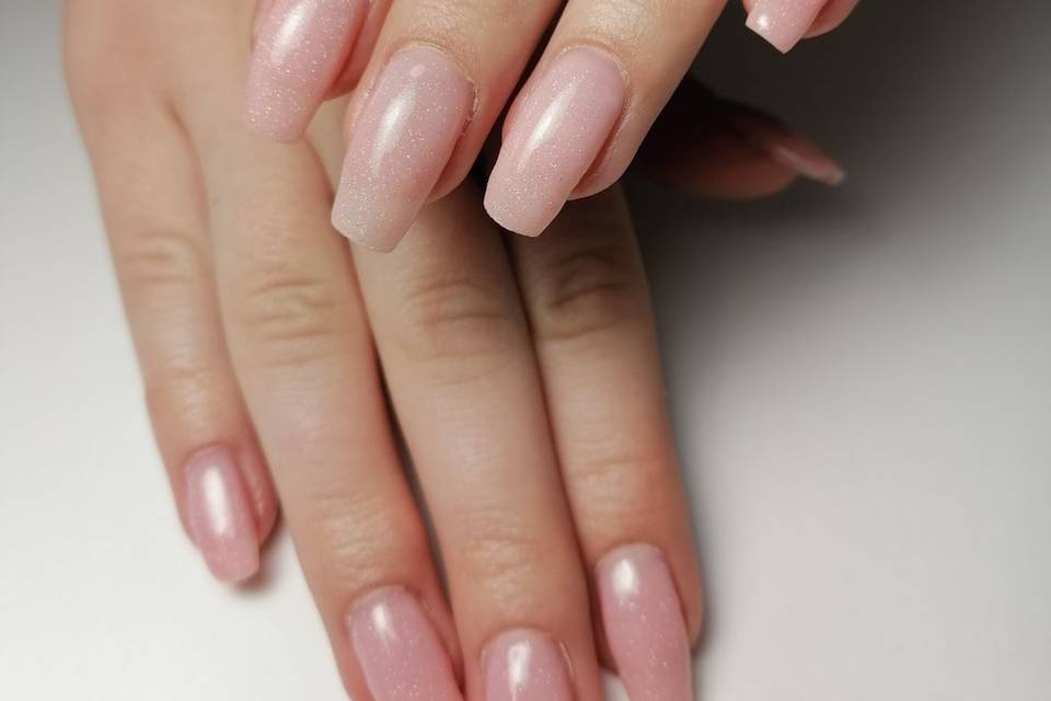 Renforcement ongle naturel