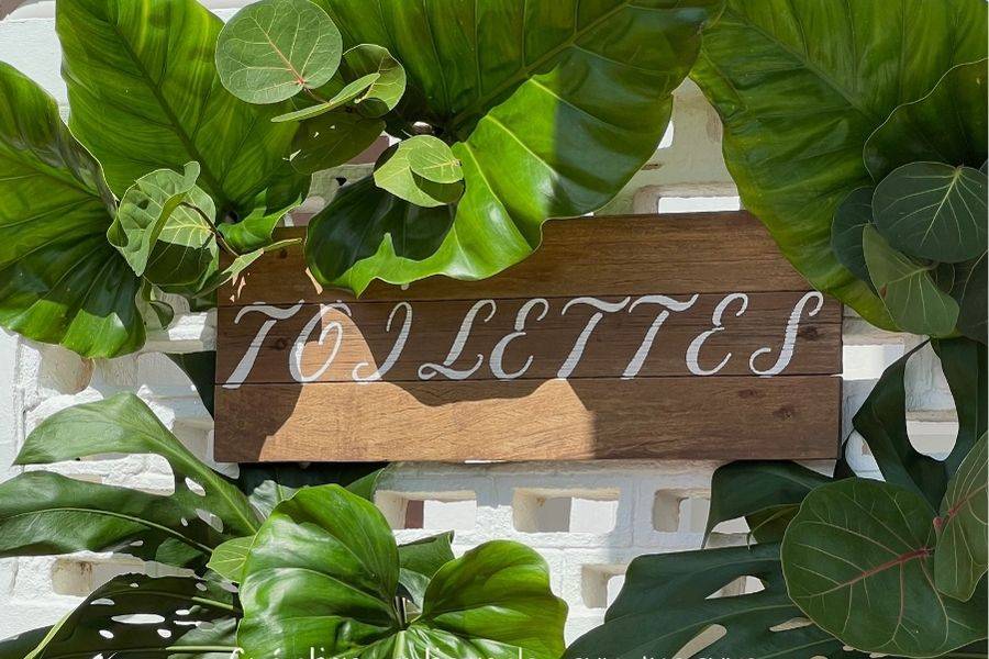 Signalétique bois sur mesure