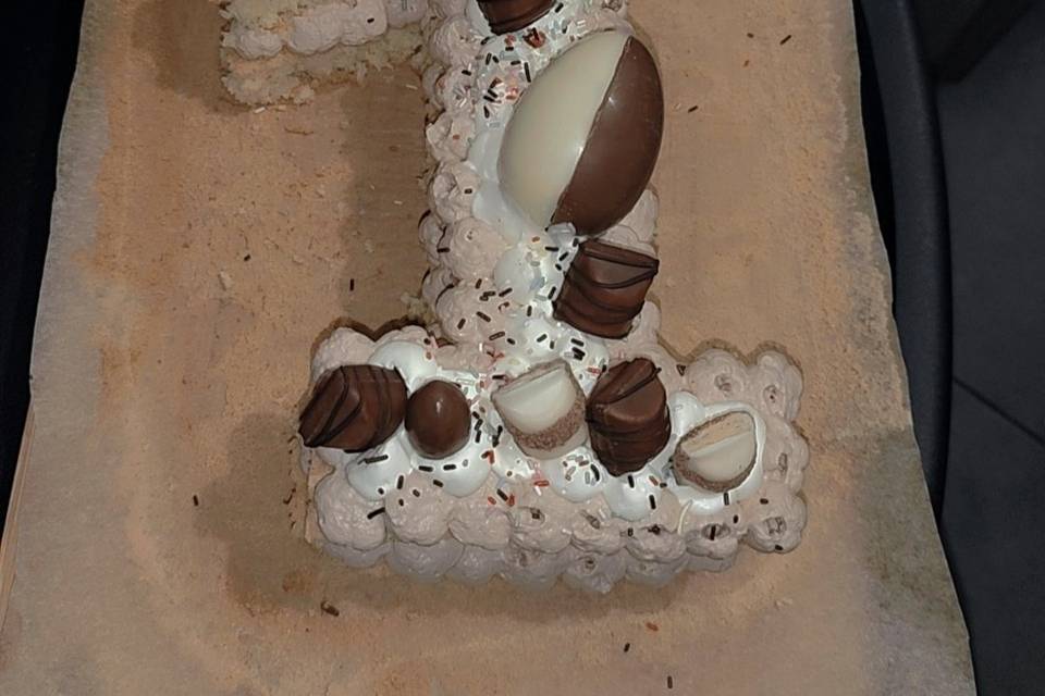 Number cake Kinder Buenos