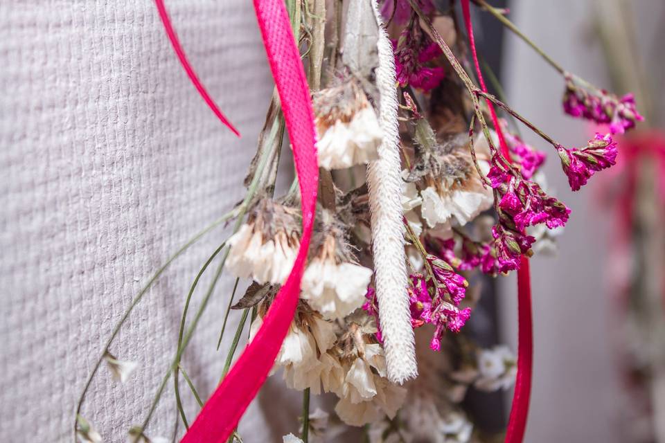 La Petite Fleur qui Danse