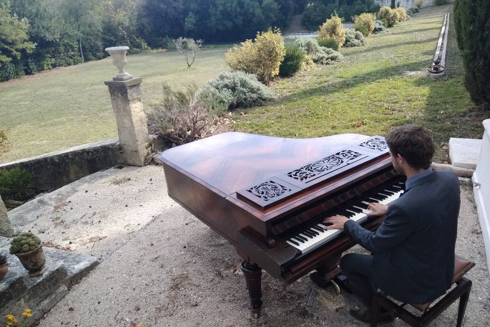 Sauget Julien -  pianiste