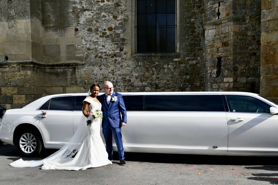 Limousine et les Mariés