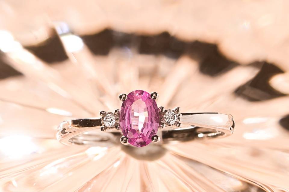 Saphir rose et diamants