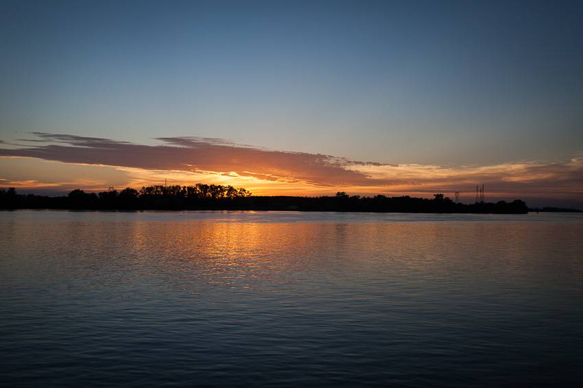 Le coucher de soleil en face